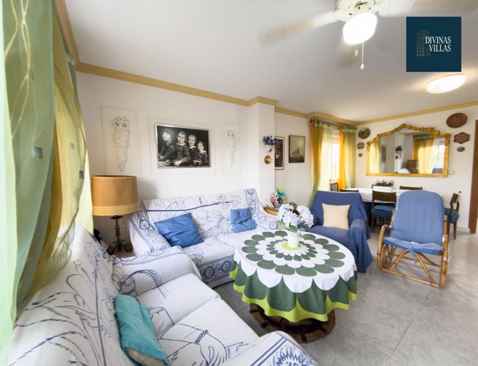 Image No.7-4 Bed Flat for sale