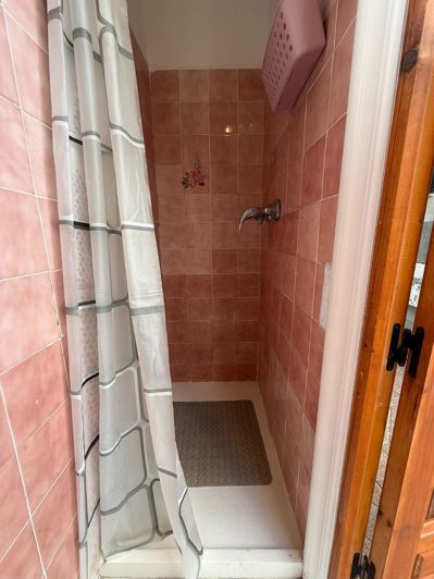 Image No.22-4 Bed Flat for sale