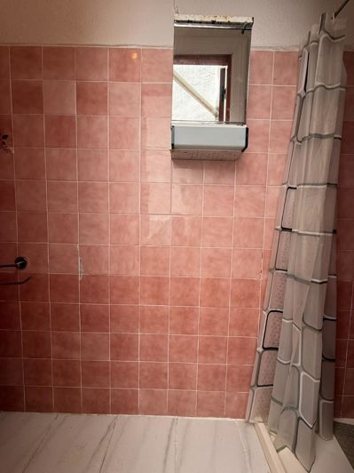 Image No.38-4 Bed Flat for sale