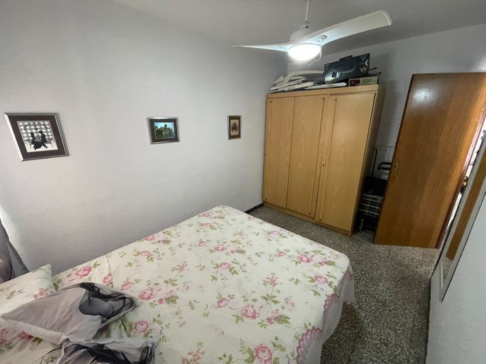 Image No.16-2 Bed Flat for sale