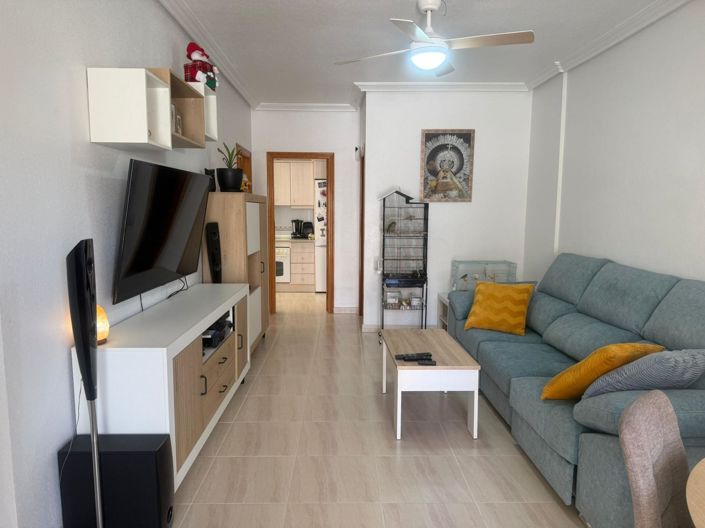 Image No.8-3 Bed Property for sale