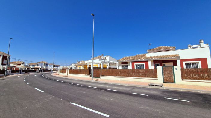Image No.19-3 Bed Villa for sale