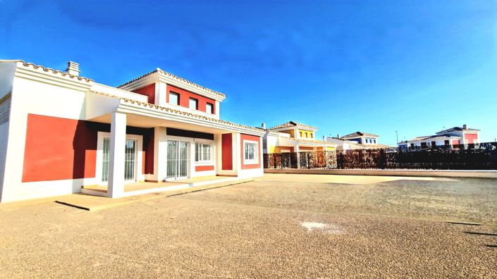 Image No.20-3 Bed Villa for sale
