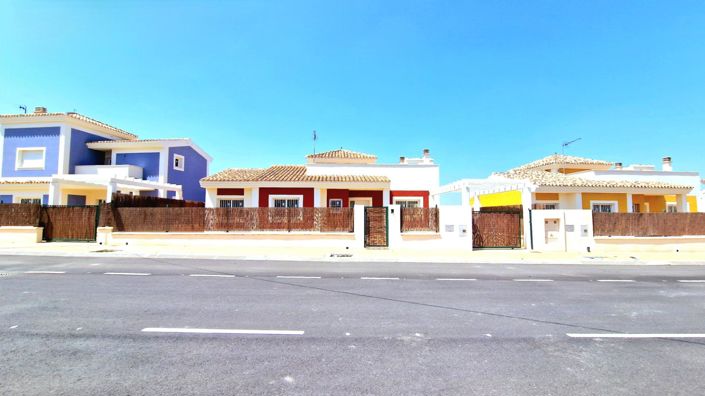 Image No.4-3 Bed Villa for sale
