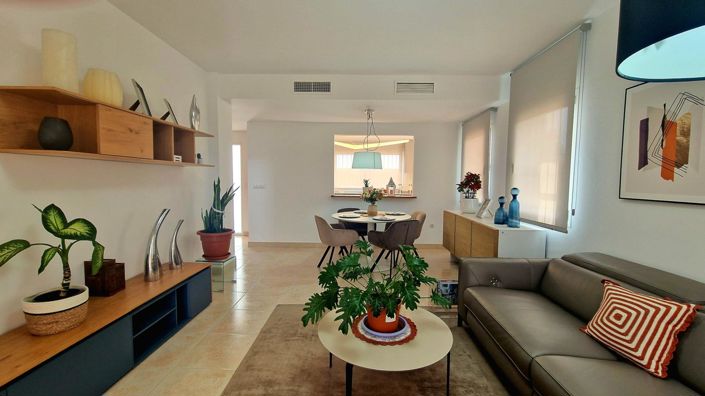 Image No.7-3 Bed Villa for sale