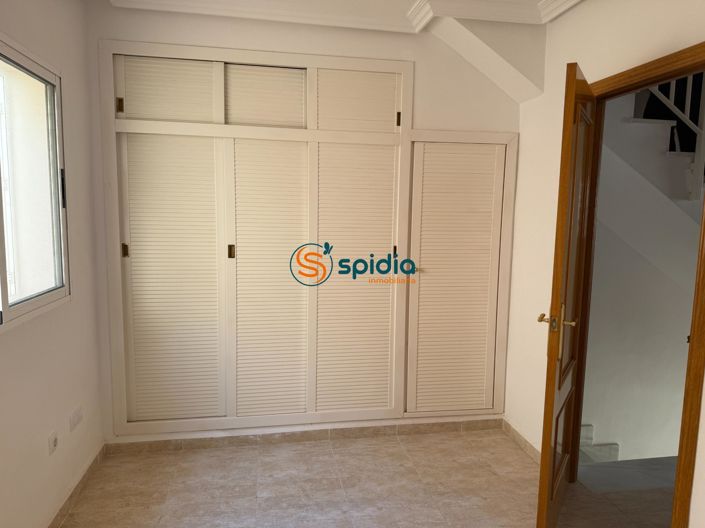 Image No.23-2 Bed Townhouse for sale