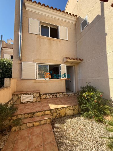 Image No.32-2 Bed Townhouse for sale