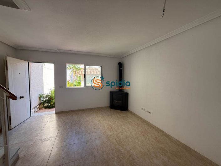 Image No.6-2 Bed Townhouse for sale