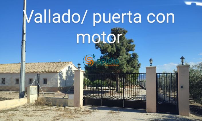 Image No.10-3 Bed Country House for sale