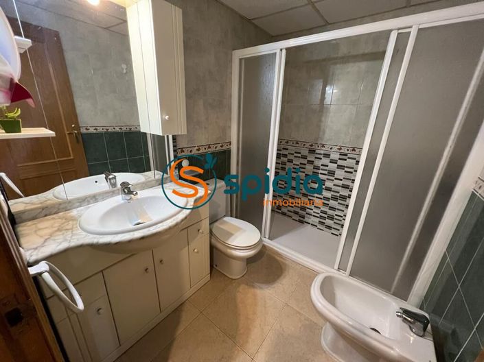 Image No.16-3 Bed Flat for sale