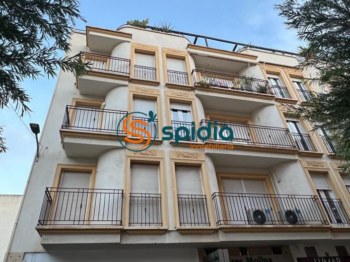 Image No.23-3 Bed Flat for sale