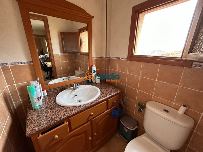 Image No.29-4 Bed Villa for sale
