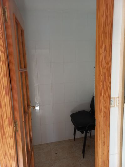 Image No.28-4 Bed Townhouse for sale