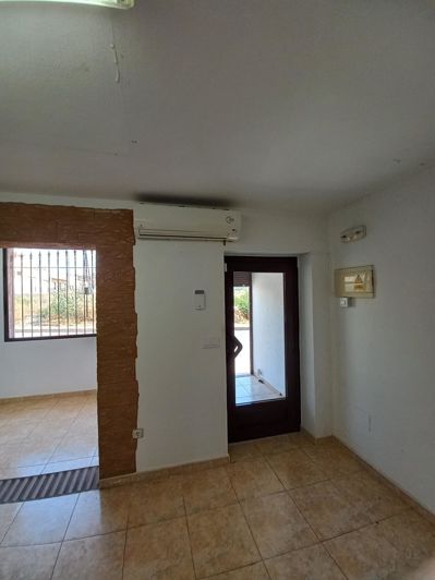 Image No.44-4 Bed Townhouse for sale