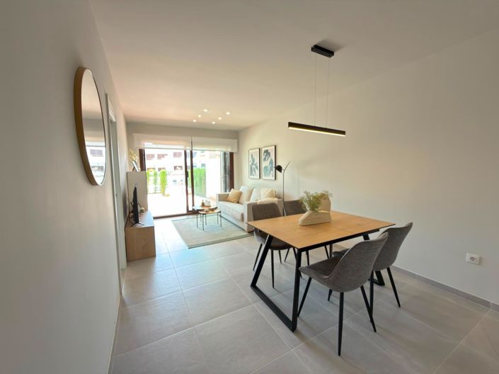 Image No.14-2 Bed Bungalow for sale