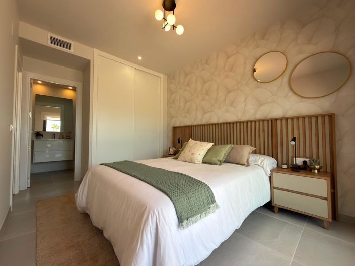Image No.30-2 Bed Bungalow for sale