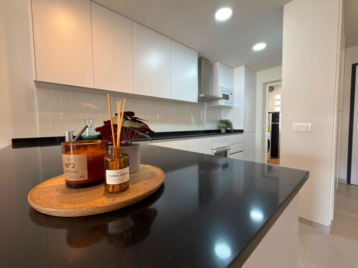Image No.8-2 Bed Bungalow for sale
