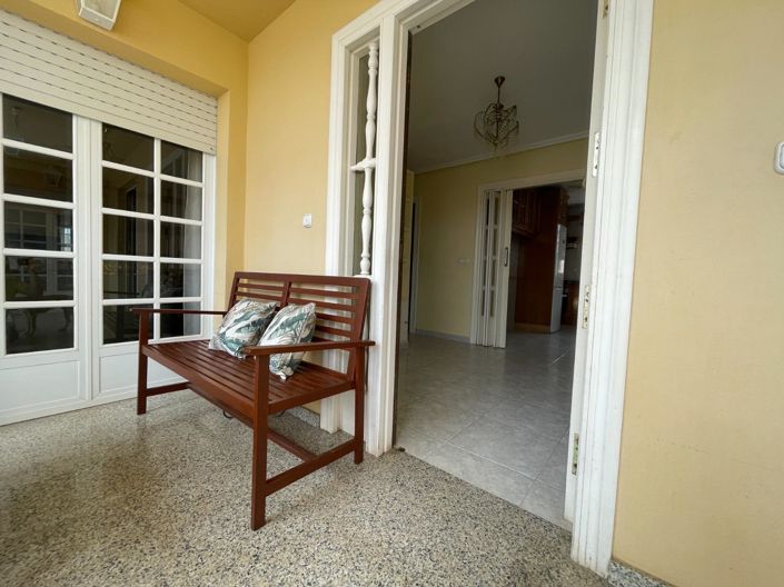 Image No.2-3 Bed Flat for sale