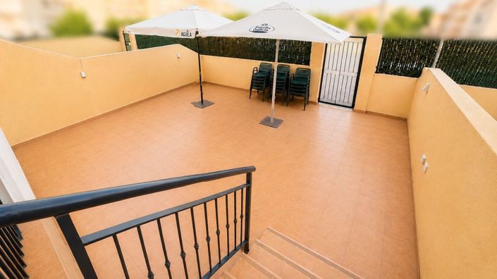 Image No.5-2 Bed Property for sale