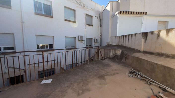 Image No.34-4 Bed Property for sale