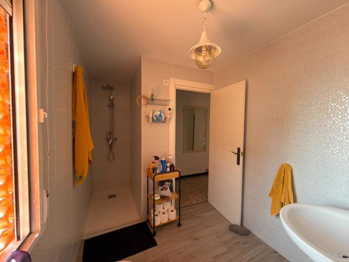 Image No.34-4 Bed Townhouse for sale