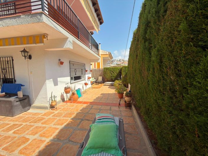 Image No.7-4 Bed Townhouse for sale