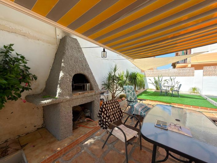 Image No.9-4 Bed Townhouse for sale