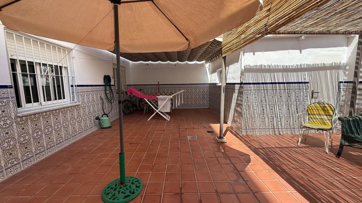 Image No.36-4 Bed Flat for sale