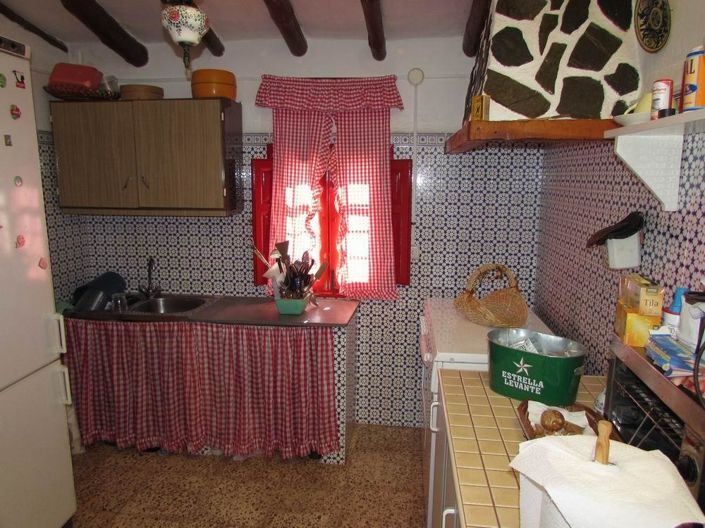 Image No.14-4 Bed Country House for sale