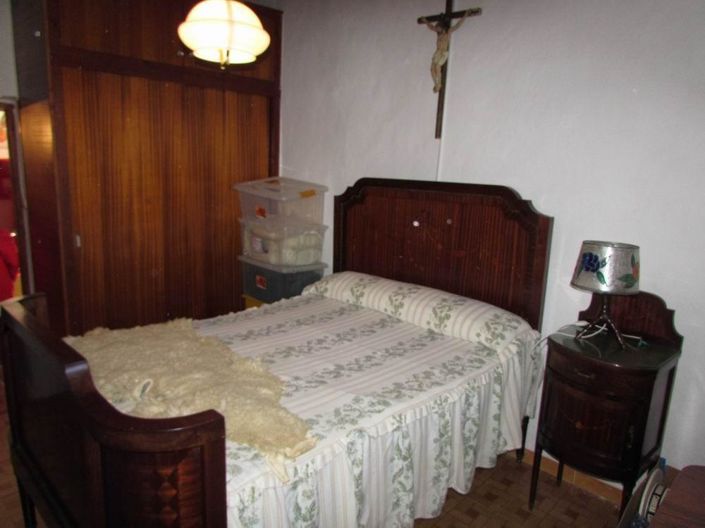 Image No.18-4 Bed Country House for sale