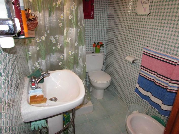 Image No.21-4 Bed Country House for sale