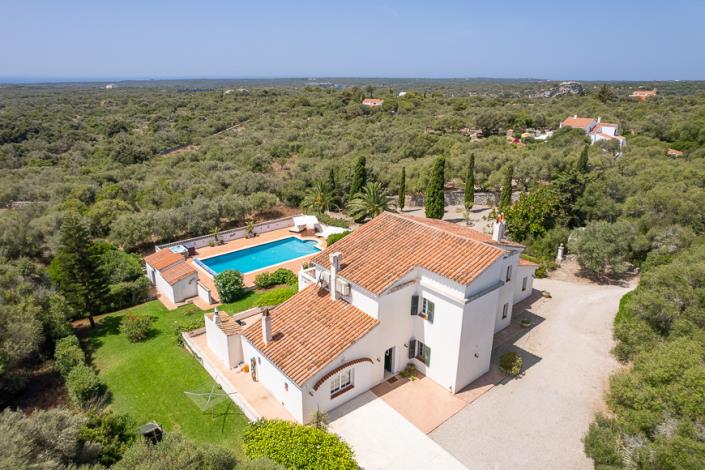 Image No.2-Maison de campagne de 4 chambres à vendre à Alaior