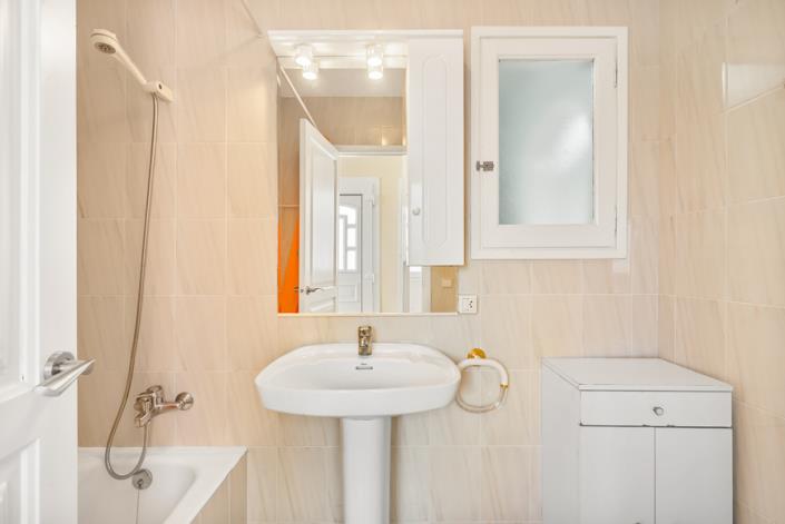 Image No.17-3 Bed Villa for sale