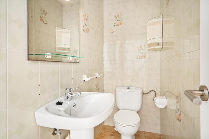 Image No.28-3 Bed Villa for sale