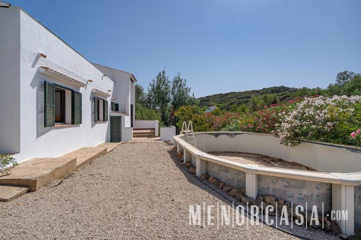 Image No.32-3 Bed Country House for sale