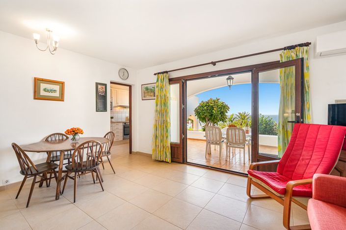 Image No.18-2 Bed Apartment for sale