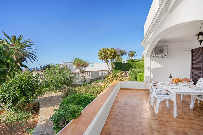 Image No.25-2 Bed Apartment for sale