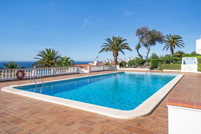 Image No.33-2 Bed Apartment for sale