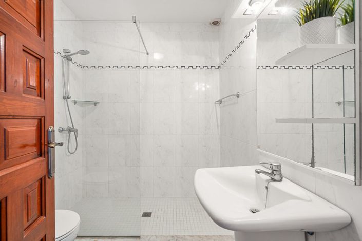 Image No.46-2 Bed Apartment for sale