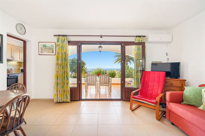 Image No.52-2 Bed Apartment for sale