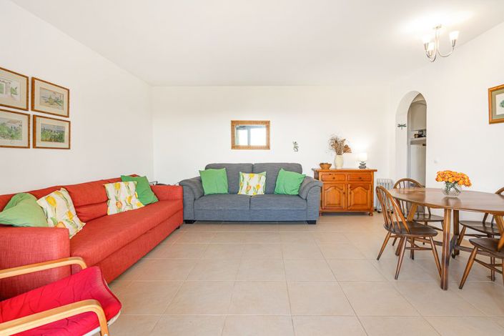 Image No.54-2 Bed Apartment for sale