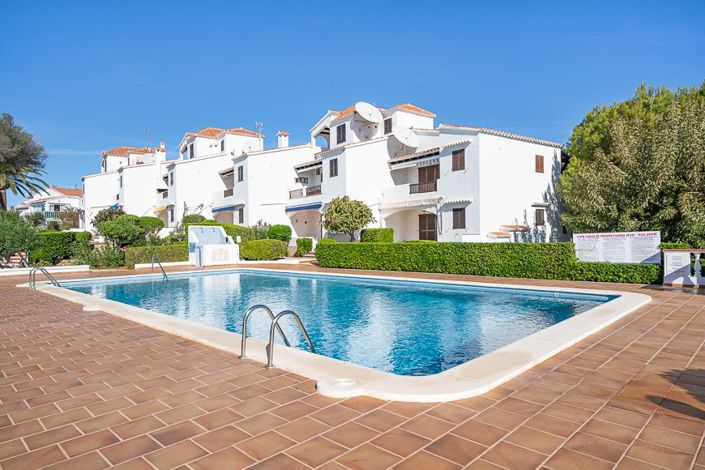 Image No.69-2 Bed Apartment for sale