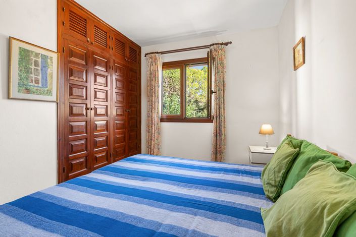 Image No.13-2 Bed Apartment for sale