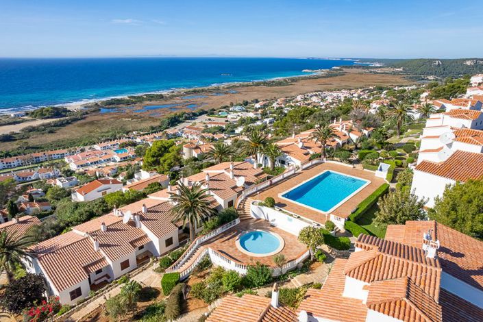 Image No.76-2 Bed Apartment for sale