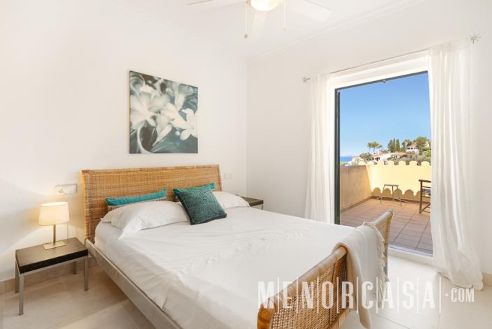 Image No.16-4 Bed Villa / Detached for sale