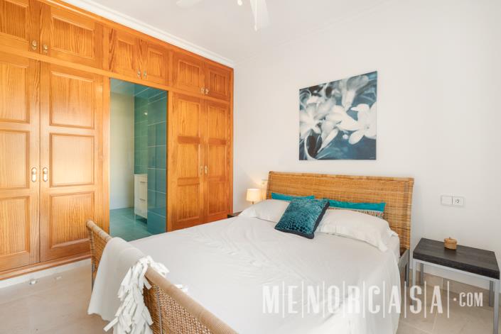 Image No.17-4 Bed Villa / Detached for sale