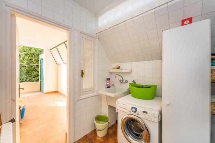 Image No.23-4 Bed House/Villa for sale