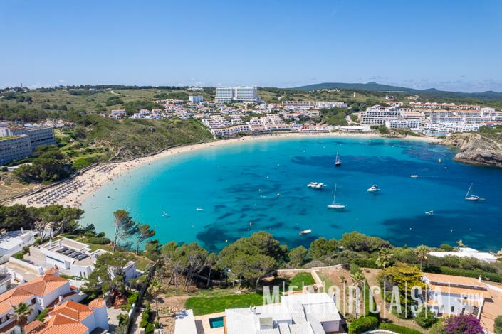 Image No.2-4 Bed Villa / Detached for sale