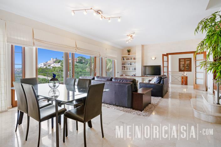 Image No.16-5 Bed Villa / Detached for sale