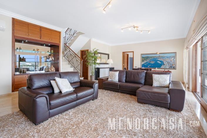 Image No.19-5 Bed Villa / Detached for sale